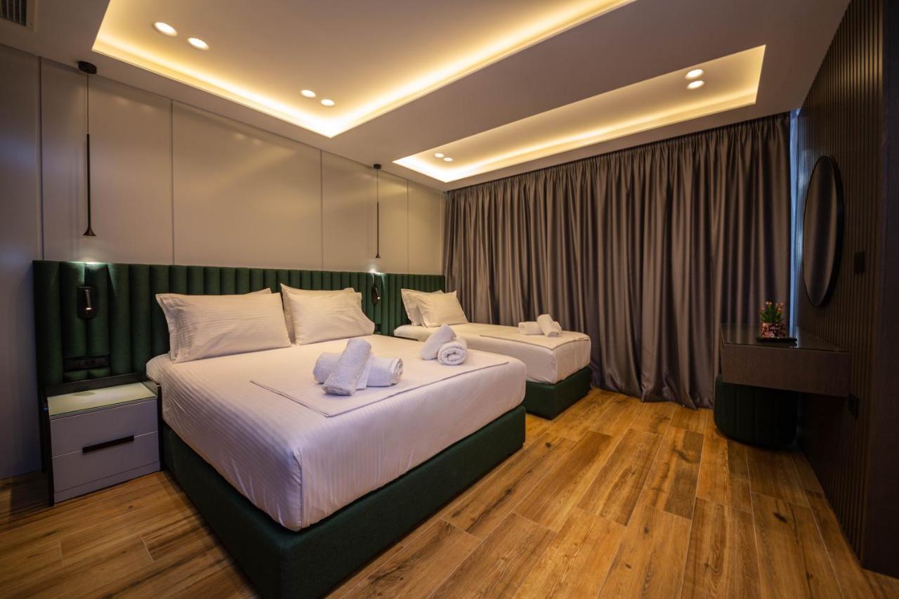 Hotel Lili-1 Sarandë Eksteriør billede